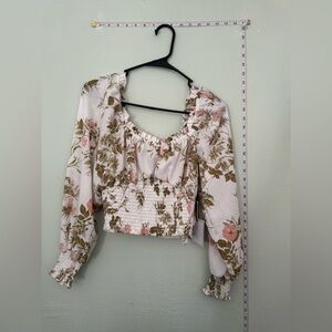 Floral print blouse